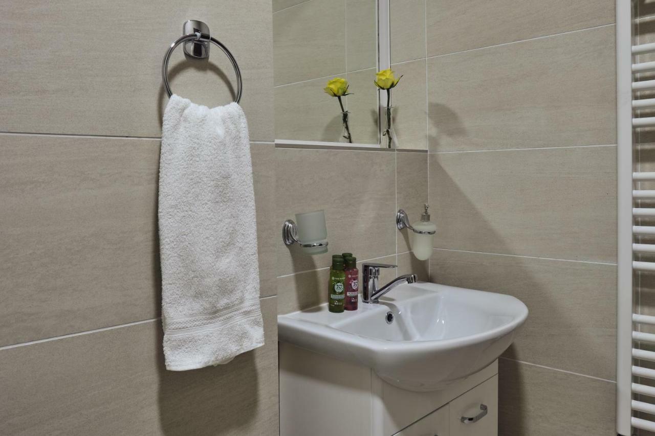 Boca Boutique Hotel 티미쇼아라 외부 사진